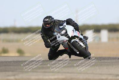 media/Oct-13-2025-Lets Ride (Mon) [[1a1cd08581]]/B Group/1020am (Sweeper)/